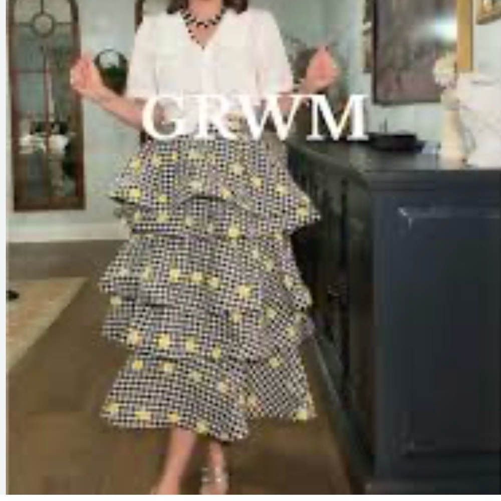 NWT BURU TEAGAN Stylish Black and Yellow Tiered Skirt